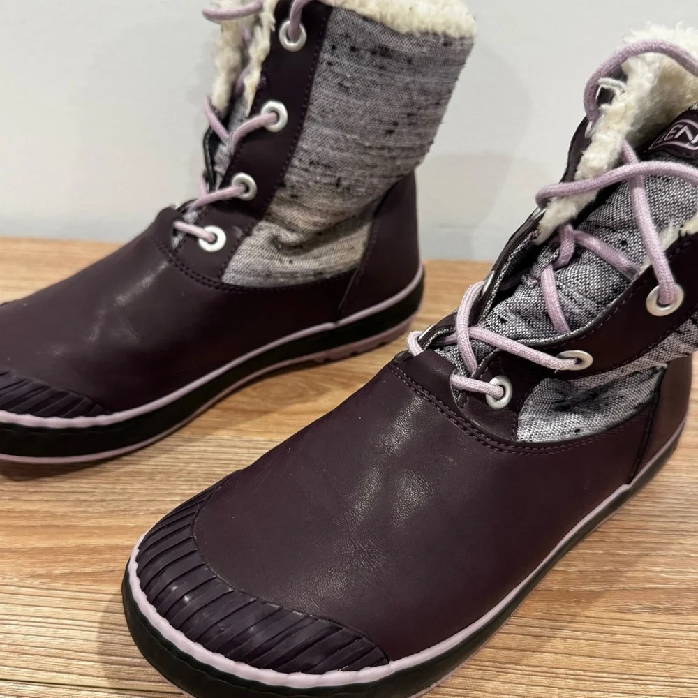 Keen Elsa Kids Size 5 Waterproof Snow Boots Purple Plum 1015491‎